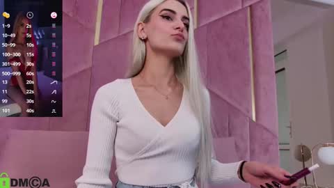 Selena online show from 13, 10, 2025