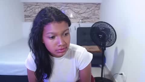 Snapshot of selenafox6 chatting on 12, 12, 2024 selenafox6 online show from 12, 12, 2024