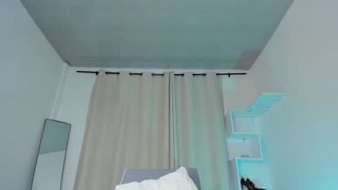 selenafox online show from 3, 10, 2025