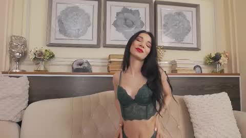 selenajoy_ online show from 14, 10, 2025