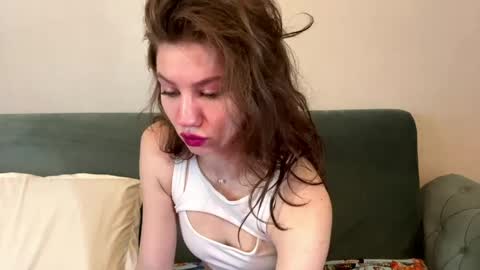 Selena online show from 27, 5, 2026