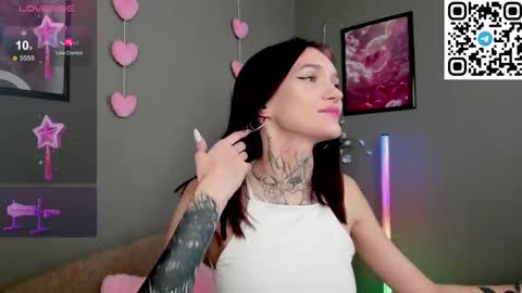 Selena online show from 18, 10, 2025