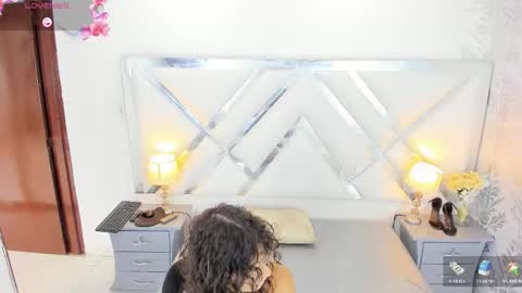 Selena reyess online show from 16, 1, 2026