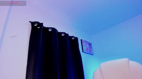 Snapshot of selenastonne chatting on 23, 4, 2026 selenastonne online show from 23, 4, 2026