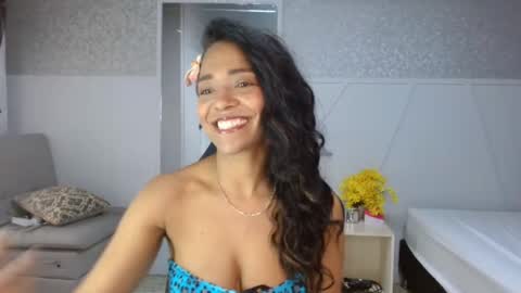 Snapshot of selene_bubble chatting on 16, 3, 2026 Selene online show from 16, 3, 2026