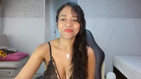 Snapshot of selene_bubble chatting on 29, 3, 2026 Selene online show from 29, 3, 2026