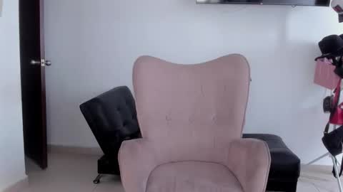 Snapshot of selene_king22 chatting on 12, 1, 2026 Alejandra online show from 12, 1, 2026