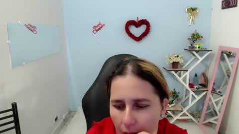 Snapshot of selene_mom chatting on 25, 3, 2026 selene online show from 25, 3, 2026