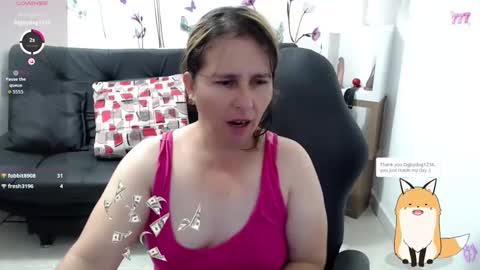 Snapshot of selene_mom chatting on 1, 5, 2026 selene online show from 1, 5, 2026