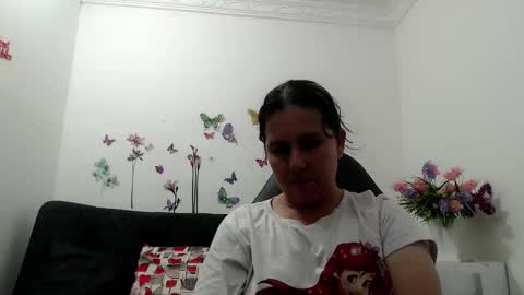 Snapshot of selene_mom chatting on 16, 5, 2026 selene online show from 16, 5, 2026