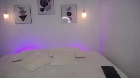 Snapshot of selene_rouse_ chatting on 28, 10, 2025 selene_rouse_ online show from 28, 10, 2025