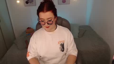 Snapshot of selene_rouse_ chatting on 20, 6, 2026 selene_rouse_ online show from 20, 6, 2026