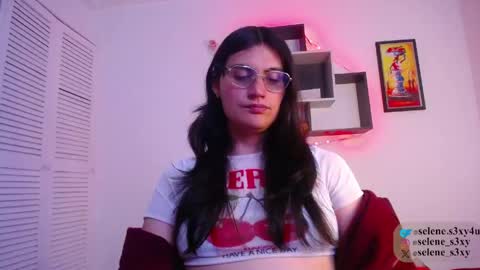 Snapshot of selene_s3xy chatting on 20, 3, 2026 selene_s3xy online show from 20, 3, 2026