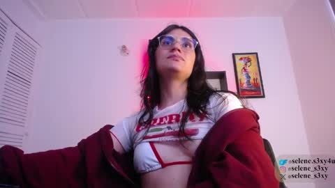 Snapshot of selene_s3xy chatting on 29, 3, 2026 selene_s3xy online show from 29, 3, 2026