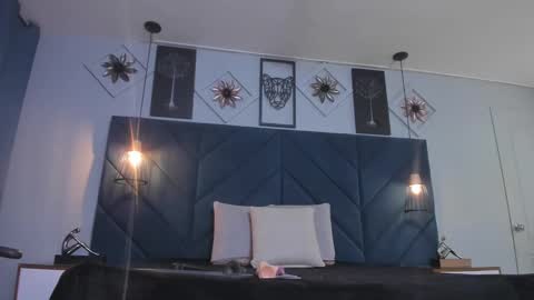 Snapshot of selene_tylor_ chatting on 5, 1, 2025 Selene online show from 5, 1, 2025