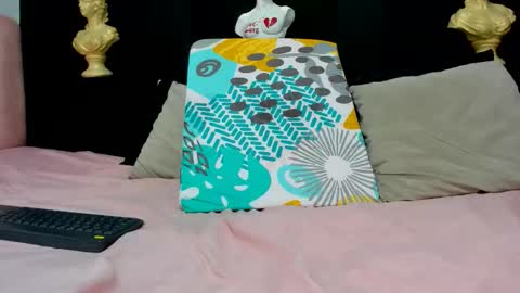 selene online show from 14, 2, 2026