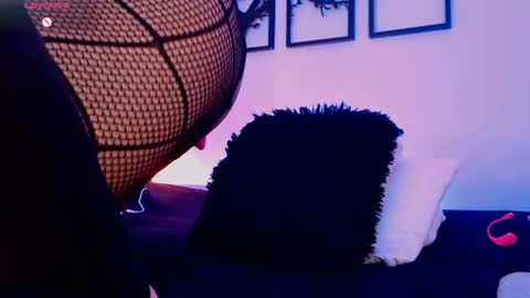 Snapshot of selenejanssen chatting on 16, 6, 2026 Selene online show from 16, 6, 2026