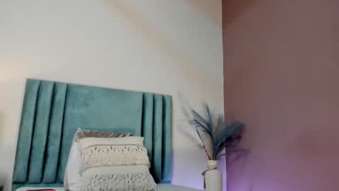 Selene Lujan online show from 17, 12, 2025