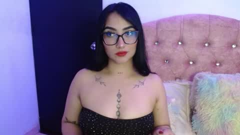 Snapshot of selenemore chatting on 13, 1, 2026 Selene online show from 13, 1, 2026