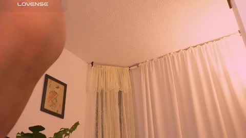 Snapshot of selenevaughan chatting on 18, 4, 2026 Selene online show from 18, 4, 2026
