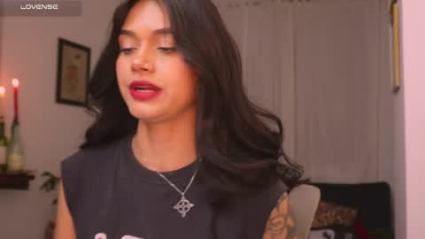 Snapshot of selenevaughan chatting on 29, 4, 2026 Selene online show from 29, 4, 2026