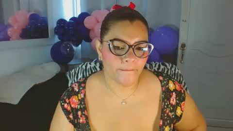 Selenna1 online show from 5, 3, 2025