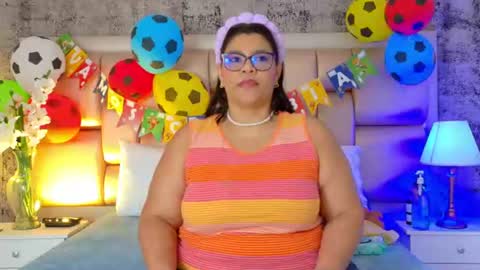 Selenna Cooper online show from 20, 6, 2026