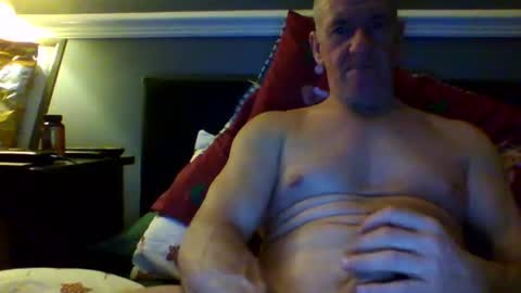 selfsucker28772 online show from 5, 1, 2026