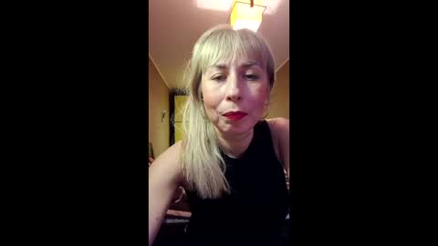 SelinaLovqx online show from 25, 2, 2026