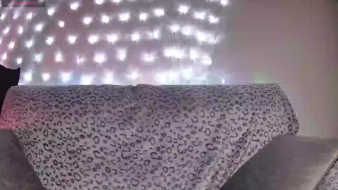 My name is Sella and im Bisexual online show from 10, 1, 2025