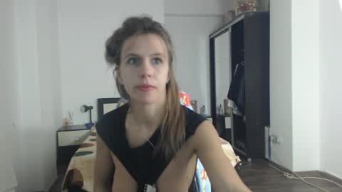 Snapshot of sellena_angels chatting on 14, 1, 2025 sellena_angels online show from 14, 1, 2025