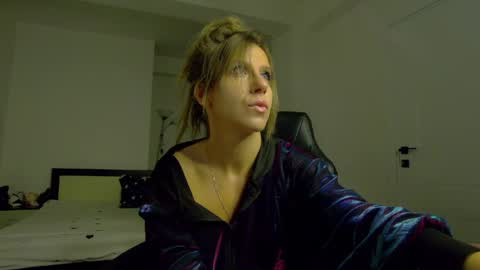 sellena_angels online show from 20, 4, 2026