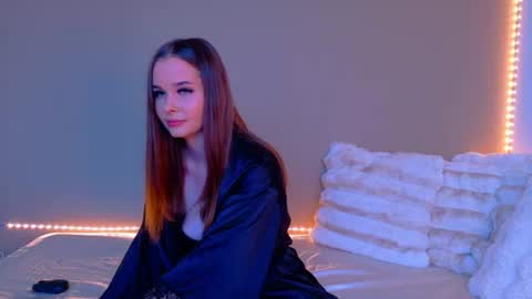 Snapshot of sellenna_x chatting on 6, 7, 2026 Selena online show from 6, 7, 2026