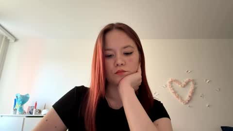 Snapshot of selmacalumag chatting on 29, 4, 2026 Lily online show from 29, 4, 2026