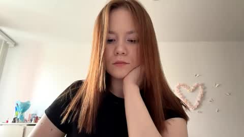 Snapshot of selmacalumag chatting on 12, 5, 2026 Lily online show from 12, 5, 2026