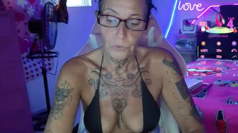 Snapshot of selvaggia_del_caribe chatting on 27, 3, 2026 Selvaggia Del Caribe online show from 27, 3, 2026