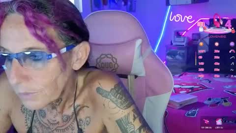 Snapshot of selvaggia_del_caribe chatting on 3, 4, 2026 Selvaggia Del Caribe online show from 3, 4, 2026