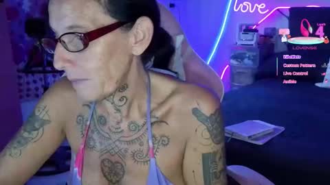 Snapshot of selvaggia_del_caribe chatting on 16, 4, 2026 Selvaggia Del Caribe online show from 16, 4, 2026