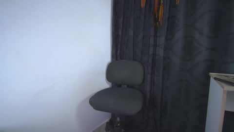 Snapshot of sem_alas chatting on 29, 3, 2026 sem_alas online show from 29, 3, 2026