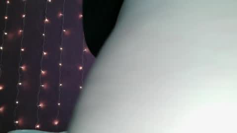 Snapshot of send_me chatting on 22, 4, 2026 send me online show from 22, 4, 2026