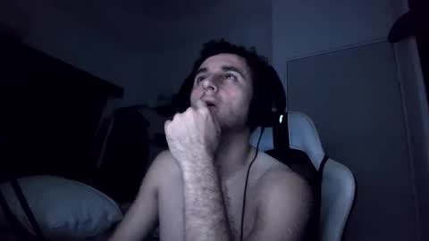 Snapshot of senitzzu chatting on 3, 1, 2025 PAJACONTROL online show from 3, 1, 2025