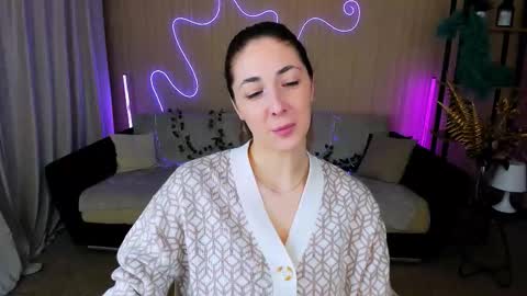 Snapshot of sensitiveheartt chatting on 24, 9, 2025 sensitiveheartt online show from 24, 9, 2025