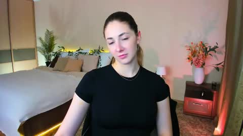 Snapshot of sensitiveheartt chatting on 25, 9, 2025 sensitiveheartt online show from 25, 9, 2025