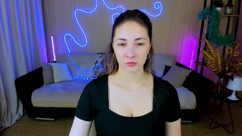 Snapshot of sensitiveheartt chatting on 28, 9, 2025 sensitiveheartt online show from 28, 9, 2025