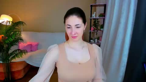 Snapshot of sensitiveheartt chatting on 16, 10, 2025 sensitiveheartt online show from 16, 10, 2025