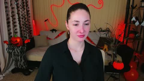 Snapshot of sensitiveheartt chatting on 29, 10, 2025 sensitiveheartt online show from 29, 10, 2025