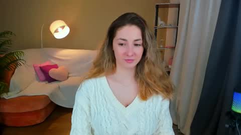 Snapshot of sensitiveheartt chatting on 4, 11, 2025 sensitiveheartt online show from 4, 11, 2025