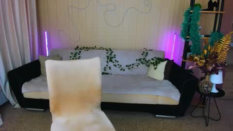 Snapshot of sensitiveheartt chatting on 21, 11, 2025 sensitiveheartt online show from 21, 11, 2025