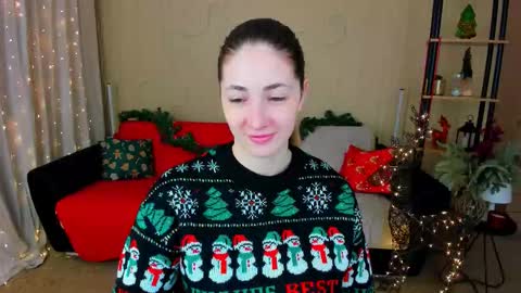 Snapshot of sensitiveheartt chatting on 17, 12, 2025 sensitiveheartt online show from 17, 12, 2025