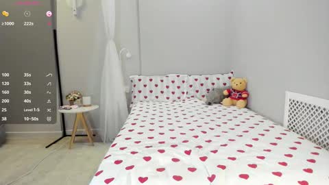 Sua online show from 27, 9, 2025